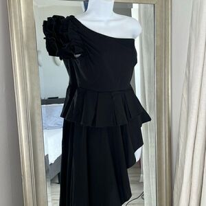 WIN WIN Black Off  Shoulder Ruffled One Sleeve Asymmetrical Cut Blouse Size S